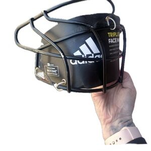 NWT!! Triple Adidas Black Face Guard